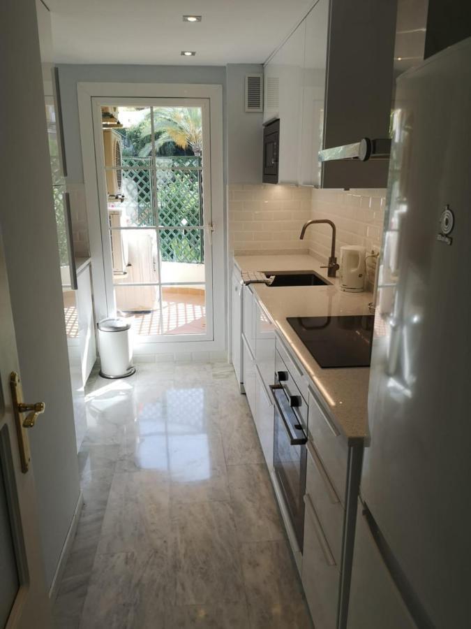 Senorio De Aloha Apartment Marbella Exterior photo